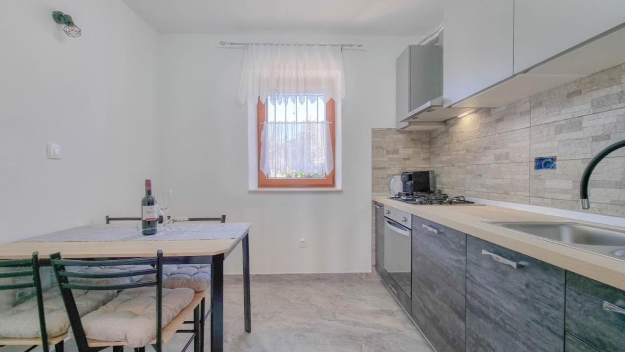 Casa Mora Apartment Новиград Екстериор снимка